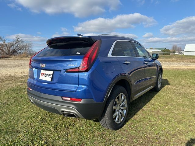 2023 Cadillac XT4 Premium Luxury