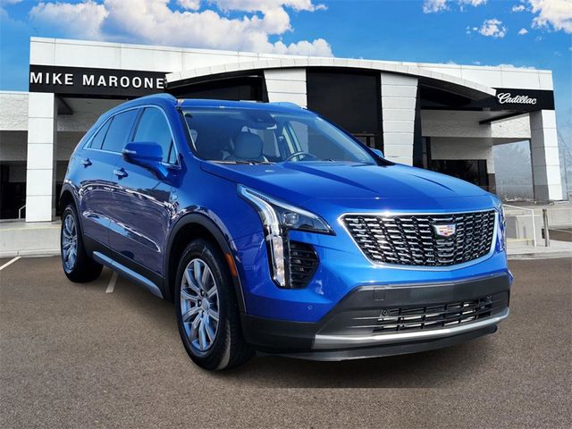 2023 Cadillac XT4 Premium Luxury