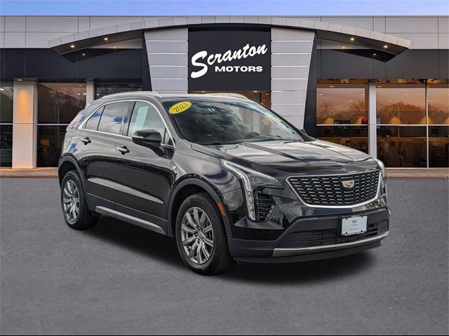 2023 Cadillac XT4 Premium Luxury