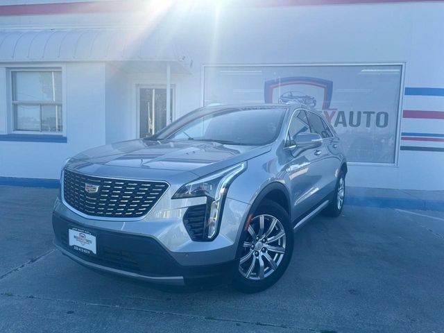 2023 Cadillac XT4 Premium Luxury
