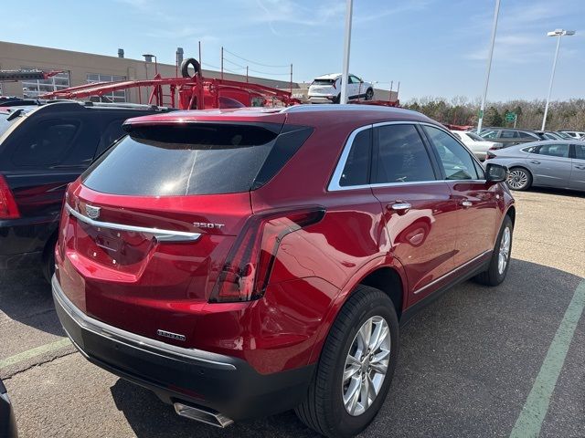 2023 Cadillac XT5 Luxury