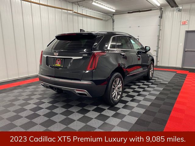 2023 Cadillac XT5 Premium Luxury