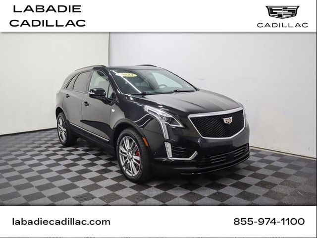 2023 Cadillac XT5 Sport