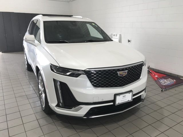 2023 Cadillac XT6 Premium Luxury