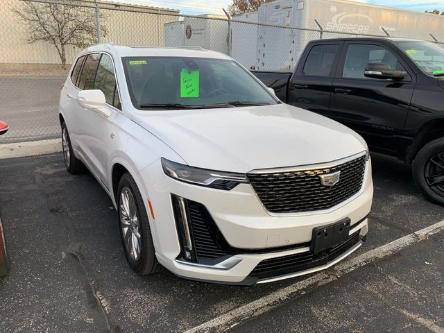 2023 Cadillac XT6 Premium Luxury