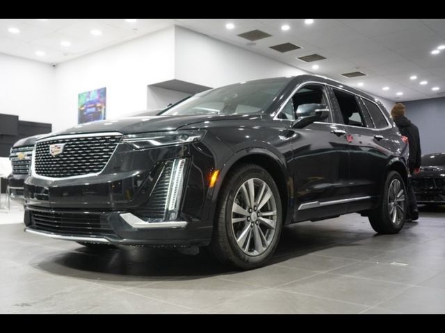 2023 Cadillac XT6 Premium Luxury