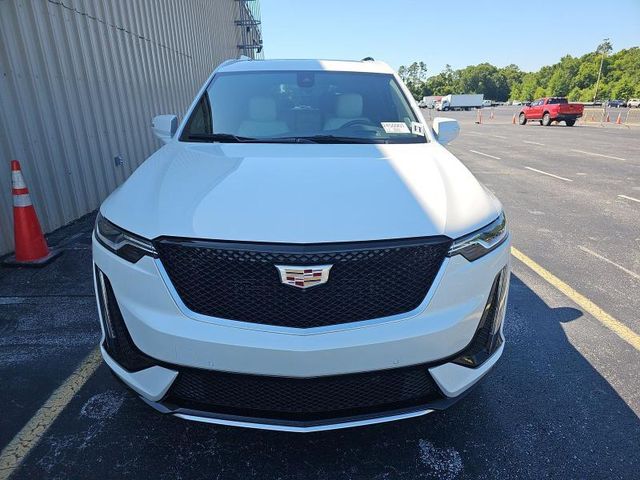 2023 Cadillac XT6 Sport