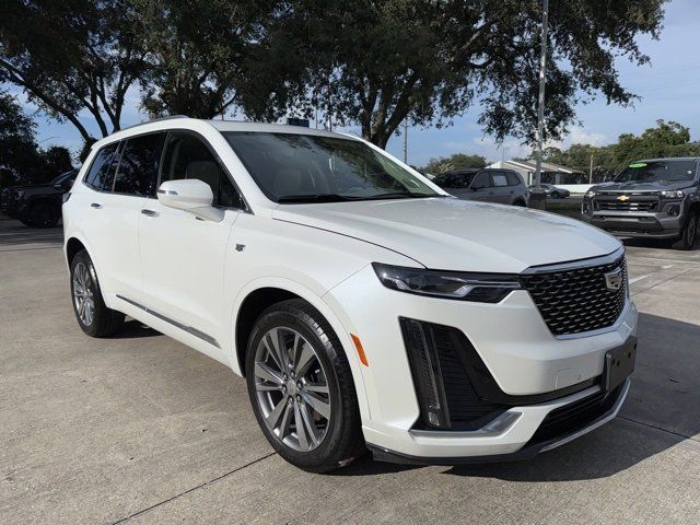 2023 Cadillac XT6 Premium Luxury