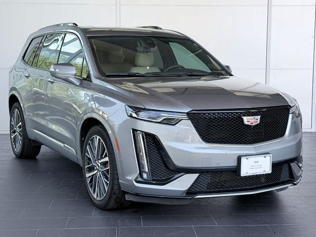 2023 Cadillac XT6 Sport