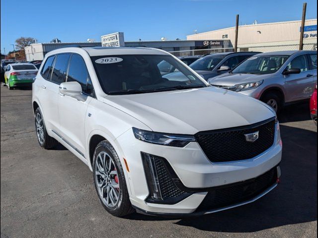 2023 Cadillac XT6 Sport