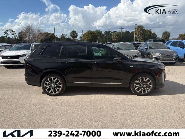 2023 Cadillac XT6 Sport