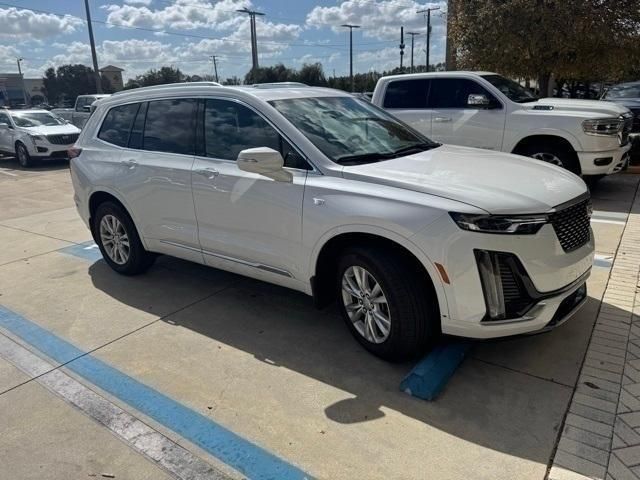 2023 Cadillac XT6 FWD Luxury