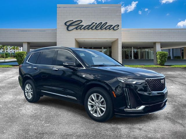 2023 Cadillac XT6 Luxury