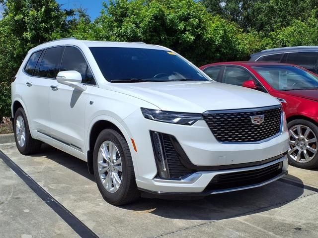 2023 Cadillac XT6 Luxury