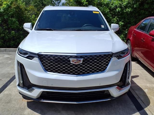 2023 Cadillac XT6 Luxury