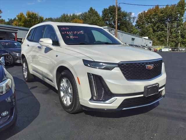 2023 Cadillac XT6 AWD Luxury