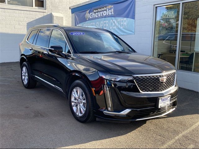 2023 Cadillac XT6 AWD Luxury