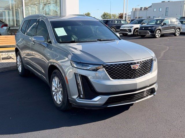 2023 Cadillac XT6 AWD Luxury