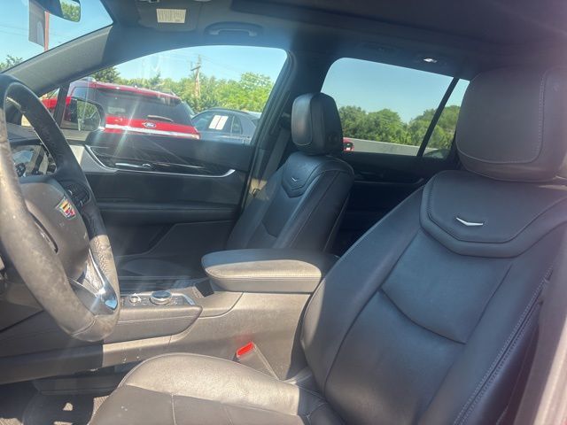 2023 Cadillac XT6 Premium Luxury