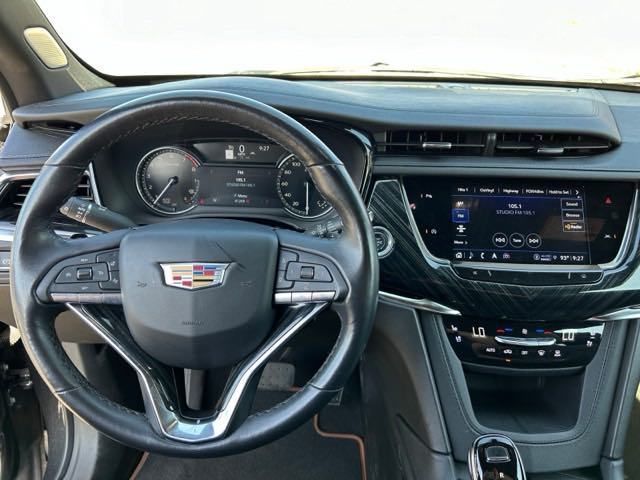 2023 Cadillac XT6 Premium Luxury