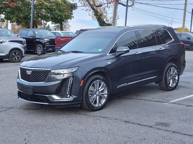 2023 Cadillac XT6 Premium Luxury