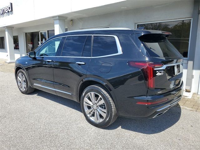 2023 Cadillac XT6 Premium Luxury