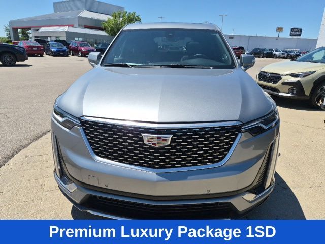 2023 Cadillac XT6 Premium Luxury