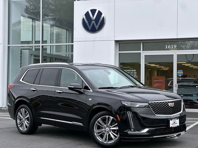 2023 Cadillac XT6 Premium Luxury