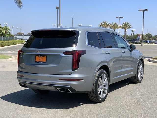 2023 Cadillac XT6 Premium Luxury