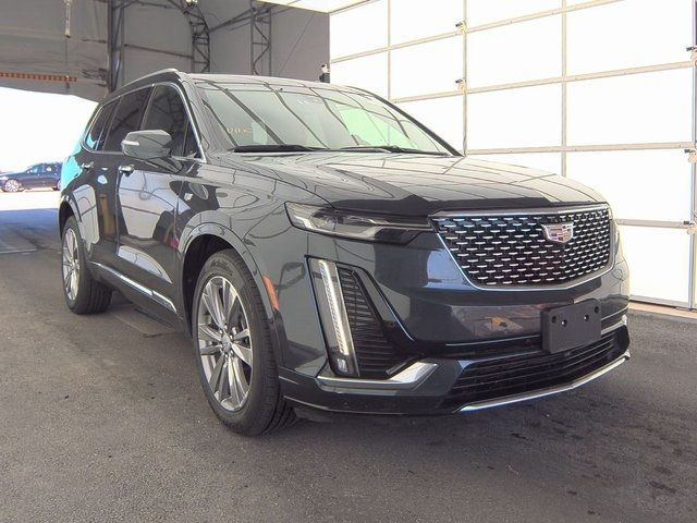 2023 Cadillac XT6 Premium Luxury