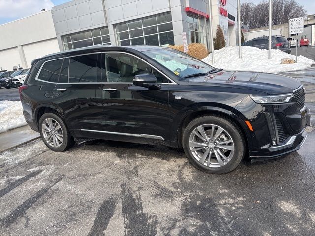 2023 Cadillac XT6 Premium Luxury