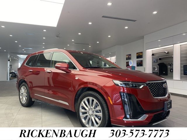 2023 Cadillac XT6 Premium Luxury