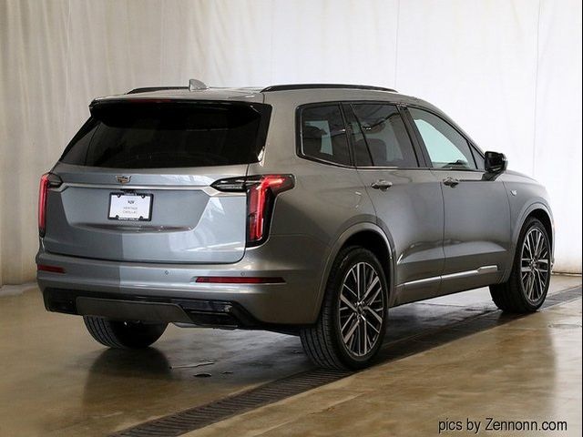 2023 Cadillac XT6 Sport