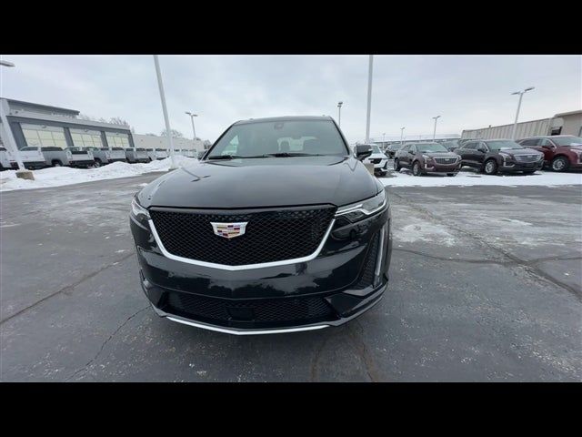 2023 Cadillac XT6 Sport