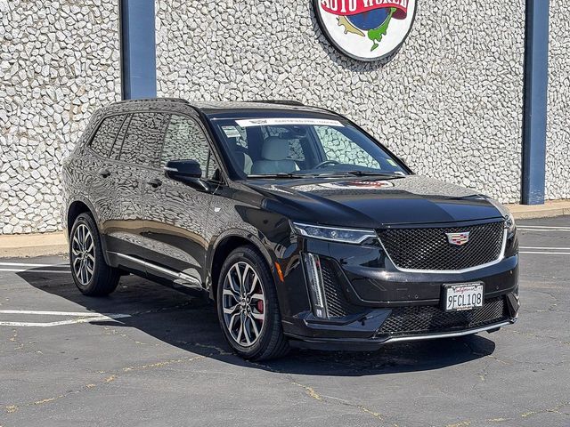 2023 Cadillac XT6 Sport