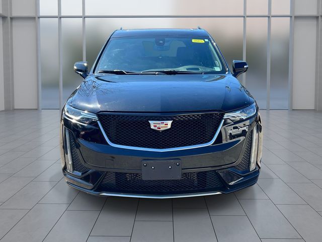 2023 Cadillac XT6 Sport