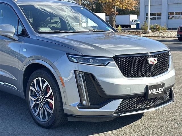 2023 Cadillac XT6 Sport