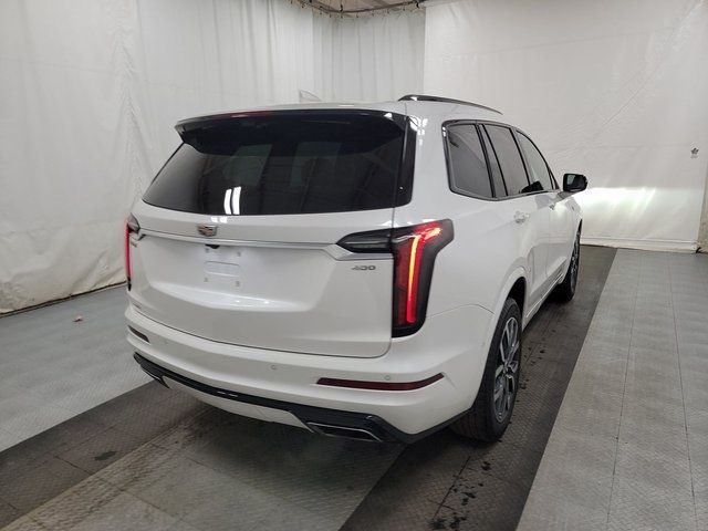 2023 Cadillac XT6 Sport