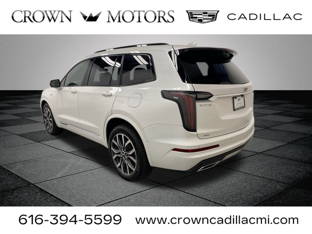 2023 Cadillac XT6 Sport