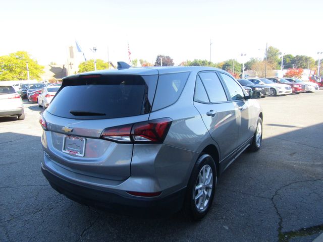 2023 Chevrolet Equinox LS