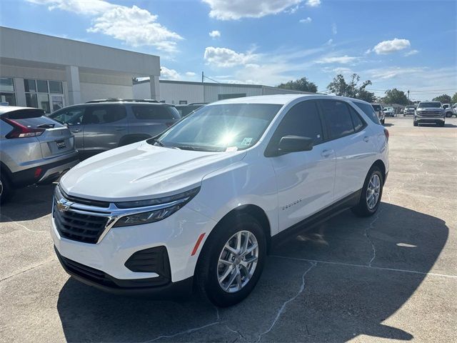 2023 Chevrolet Equinox LS