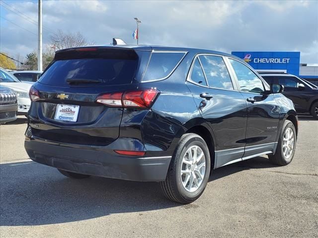 2023 Chevrolet Equinox LS