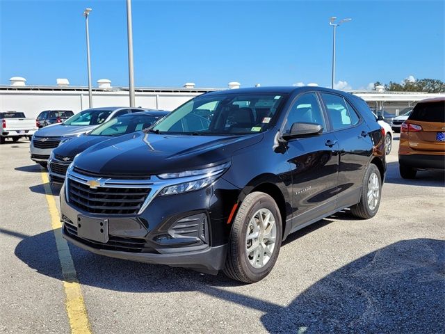 2023 Chevrolet Equinox LS