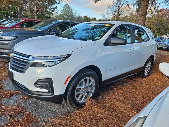 2023 Chevrolet Equinox LS