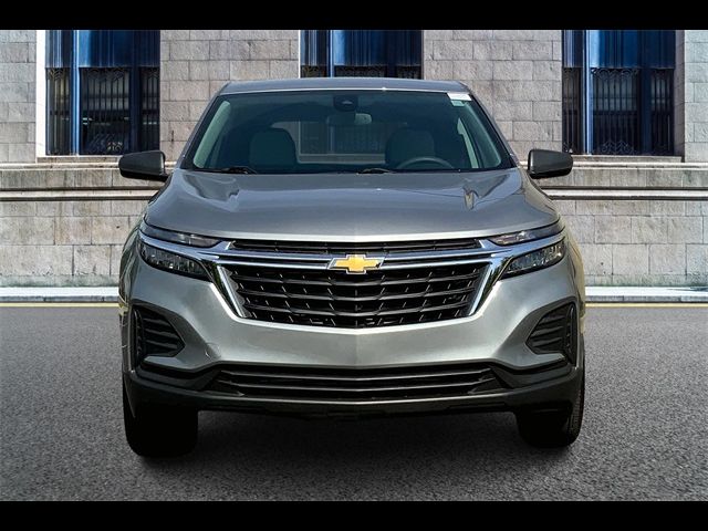 2023 Chevrolet Equinox LS