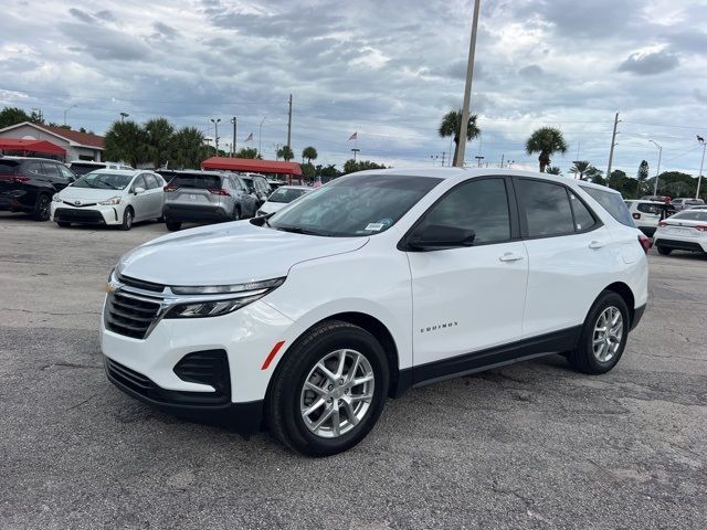 2023 Chevrolet Equinox LS