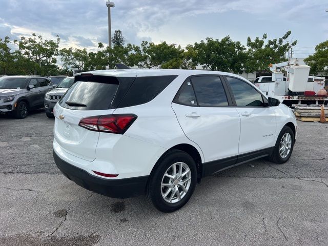 2023 Chevrolet Equinox LS