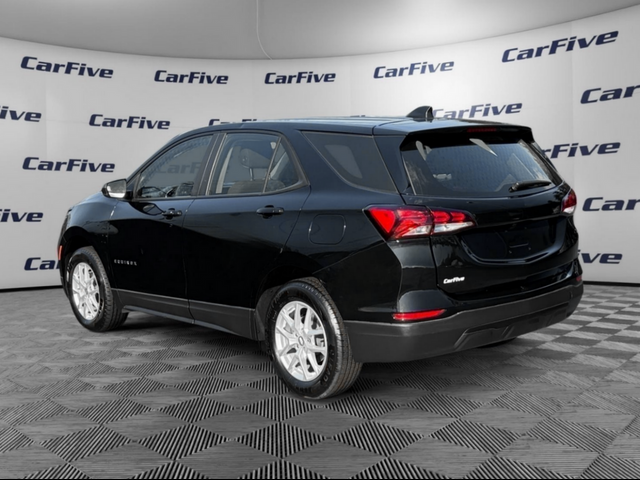 2023 Chevrolet Equinox LS