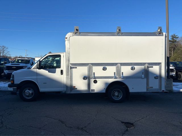 2023 Chevrolet Express Base