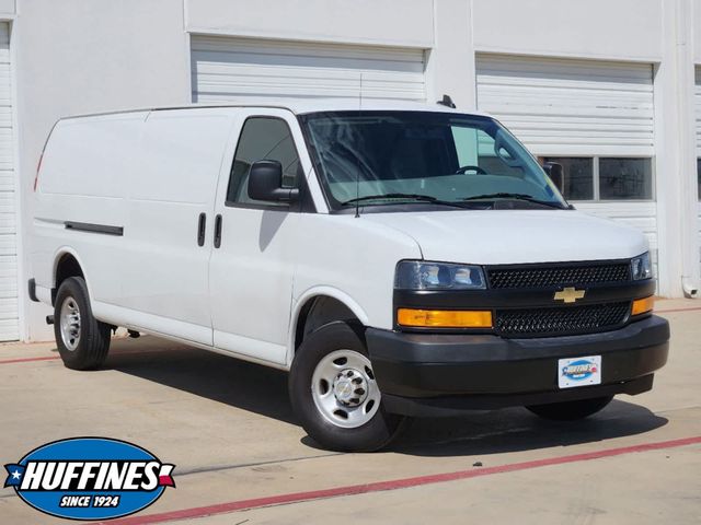 2023 Chevrolet Express Base